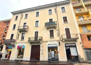 Quadrilocale Via Livigno, Milano (zona Dergano) - foto 33