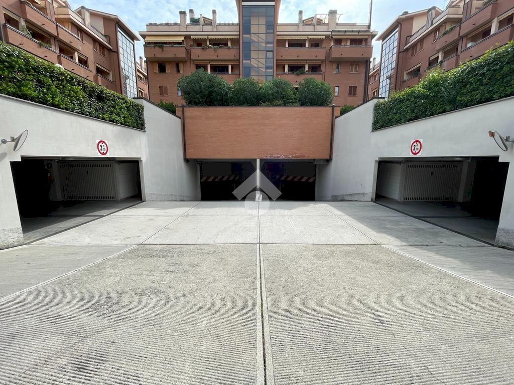 Box Via Palanzone, Milano (neighborhood Niguarda) - photo 1