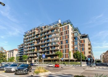 Quadrilocale Viale Legioni Romane, Milano (zona Bande Nere) - foto 1