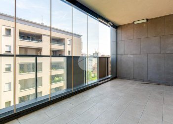 Quadrilocale Viale Legioni Romane, Milano (zona Bande Nere) - foto 16