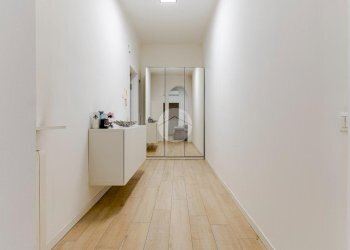 Two-room apartment Piazzale Siena, Milano - photo 4
