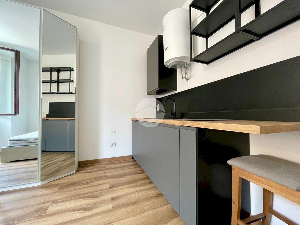 Appartamento Via Pastrengo, Milano (zona Isola) - foto 2