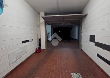 Garage - Parking Via Guelfa, Bologna - photo 2
