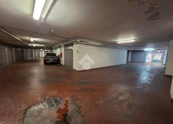 Garage - Parking Via Guelfa, Bologna - photo 4