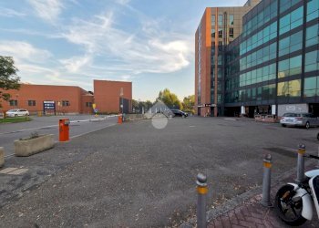 Garage - Parking Via Guelfa, Bologna - photo 9