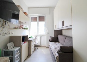 Three-room apartment Via C. Sormani, Cusano Milanino - photo 15
