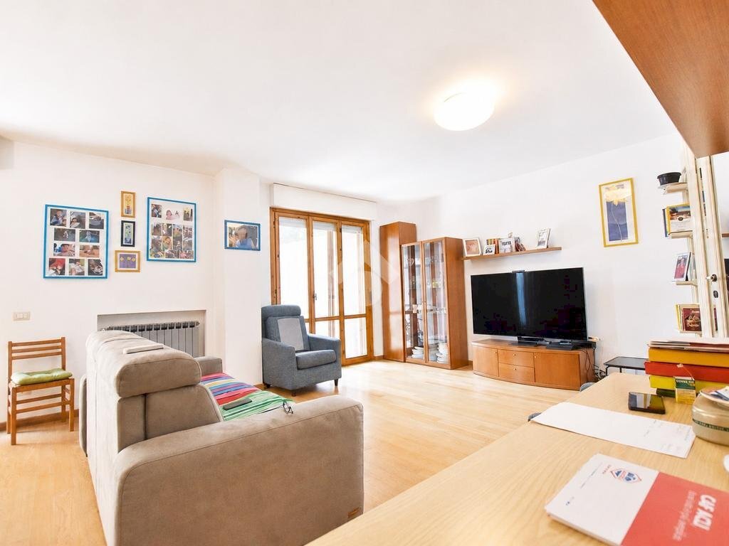 Three-room apartment Via Dei Tigli, Rodano - photo 3
