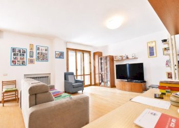 Three-room apartment Via Dei Tigli, Rodano - photo 3