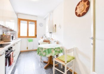 Three-room apartment Via Dei Tigli, Rodano - photo 8