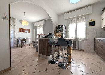 Quadrilocale via Peri, Sant'Ilario d'Enza - foto 4