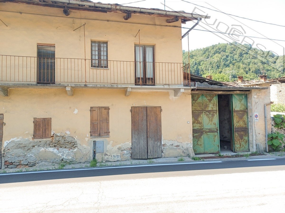 Casa semi indipendente Via Paesana snc, Barge - foto 1