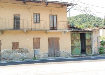 Casa semi indipendente Via Paesana snc, Barge - foto 1