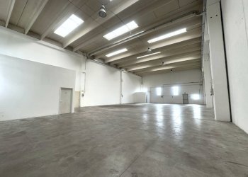 Foto 5 - Capannone VIA ACHILLE GRANDI, Fabriano - foto 5