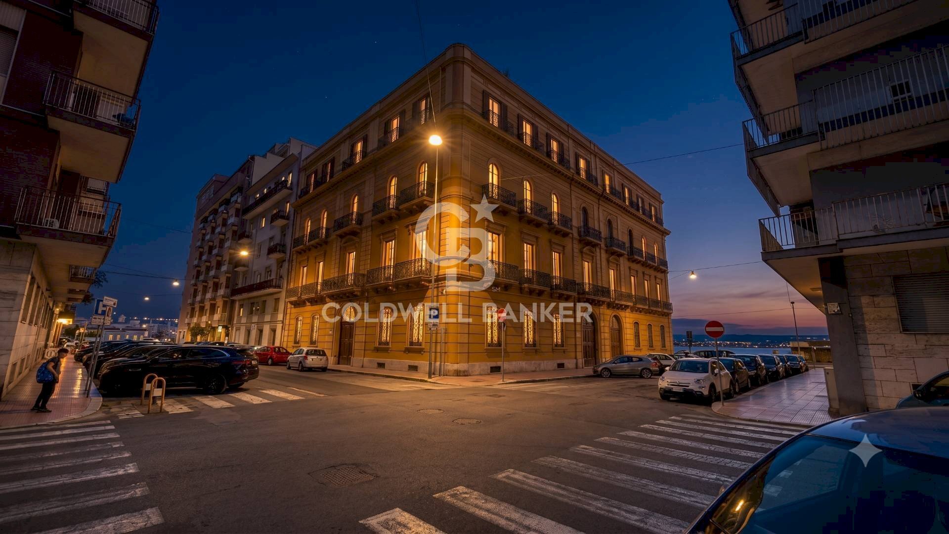 Foto 1 - Stabile - Palazzo Via Regina Margherita
 
2, Taranto - foto 1