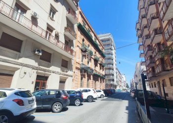 Foto 10 - Stabile - Palazzo Via Regina Margherita
 
2, Taranto - foto 10