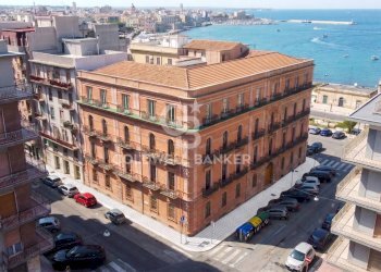 Foto 15 - Stabile - Palazzo Via Regina Margherita
 
2, Taranto - foto 15