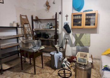 Dispensa di stoccaggio - Independent house Via Beato
 
128, Bitetto - photo 6