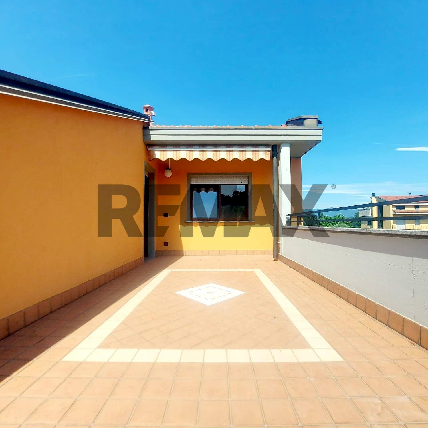 Terrazza - Two-room apartment VIA MAMELI
 
1, Arcisate - photo 1