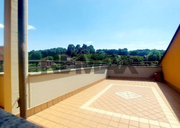 Terrazza - Bilocale VIA MAMELI
 
1, Arcisate - foto 15
