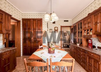Sala da pranzo - Appartamento Via Leonardo Da Vinci
 
74, Palermo - foto 11
