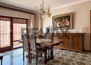 Sala da pranzo - Appartamento Via Leonardo Da Vinci
 
74, Palermo - foto 34