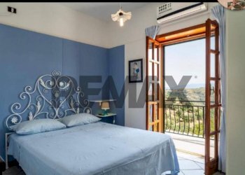 Camera / camera da letto - Villa Contrada Alta Difesa
 
snc, Perdifumo - photo 26