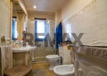 Bagno - Trilocale Via Pozzo
 
75, Aci Catena - foto 14