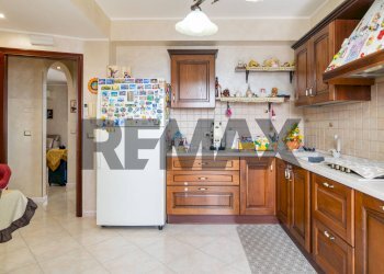 Cucina - Trilocale Via Pozzo
 
75, Aci Catena - foto 19