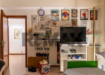Soggiorno - Four-room apartment Via Augusto Righi
 
6, Comiso - photo 19