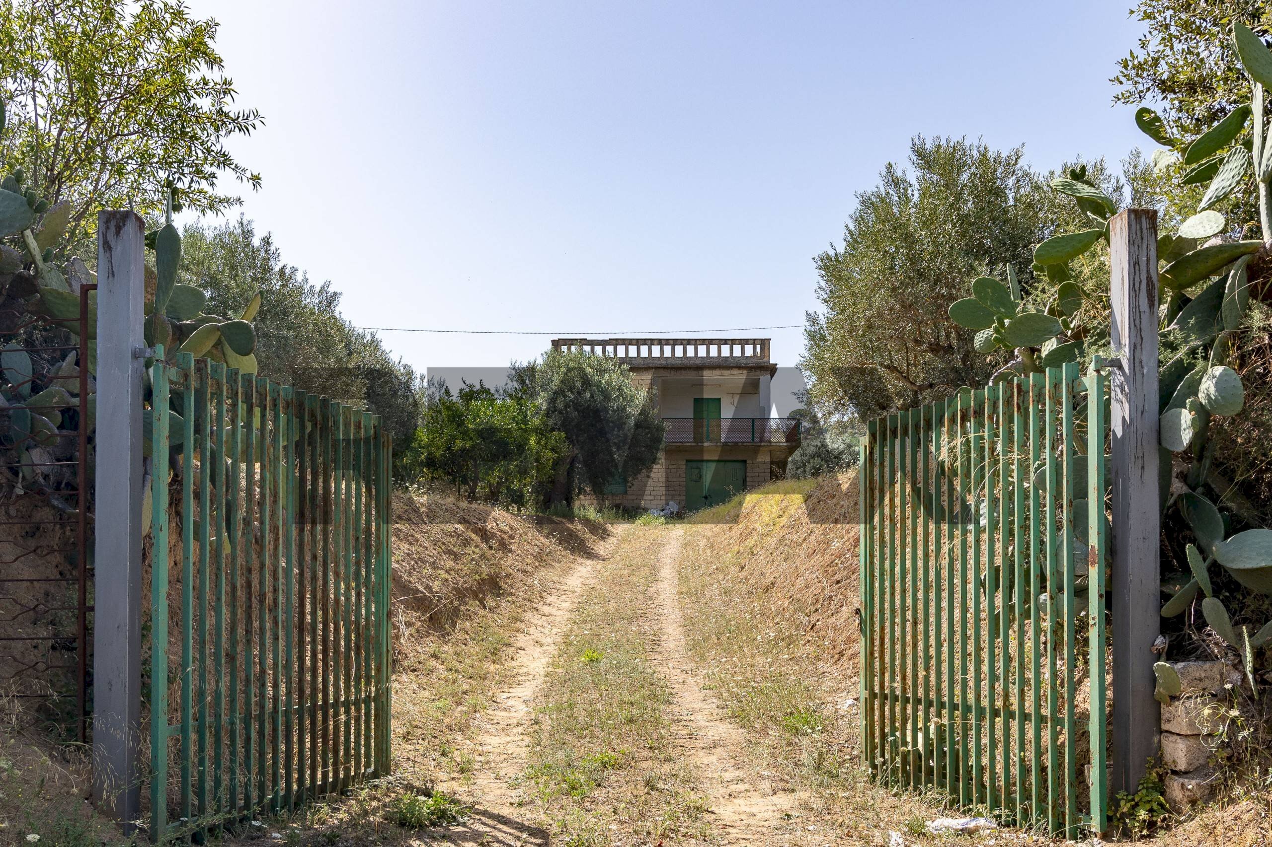 Giardino - Villa SP 33
 
snc, Mineo - photo 1
