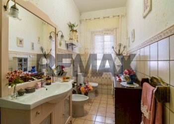 Bagno - Independent house Via Guglielmo Oberdan
 
14, Motta Sant'Anastasia - photo 15