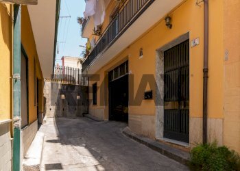Edificio all\'aperto - Independent house Via Guglielmo Oberdan
 
14, Motta Sant'Anastasia - photo 22