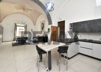 Cucina - Casa semi indipendente Via Giuseppe Garibaldi
 
16, Giarre - foto 5