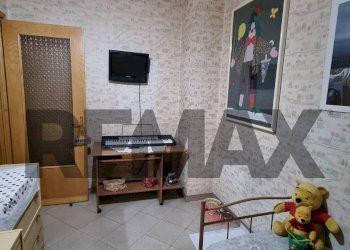 Camera / camera da letto - Quadrilocale Via Merano
 
13, Paterno - foto 20