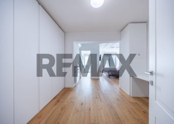 Hall / corridoio - Four-room apartment Via Adolfo Gandiglio
 
27, Roma - photo 9