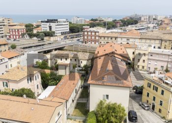Edificio all\'aperto - Quadrilocale Via Narente
 
27, Senigallia - foto 3