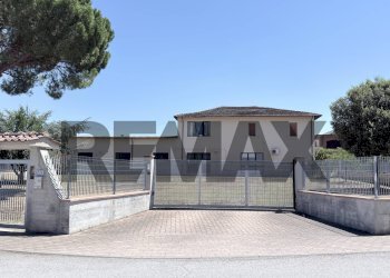 Casa all\'aperto - Capannone Via Niccoli
378, Castelfiorentino - foto 1