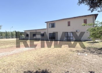 Casa all\'aperto - Capannone Via Niccoli
378, Castelfiorentino - foto 9