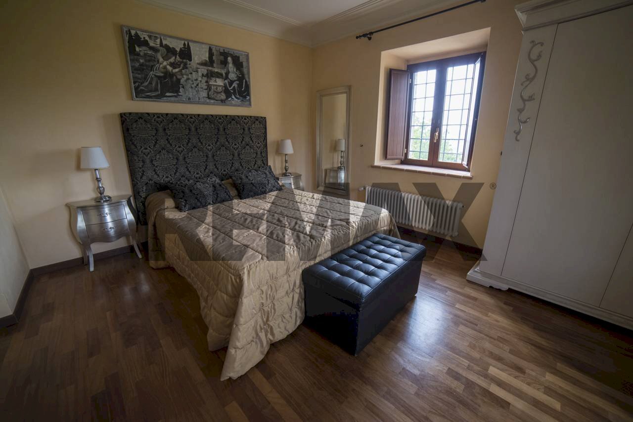Camera / camera da letto - Bilocale FRAZIONE IZZALINI
 
SNC, Todi - foto 1