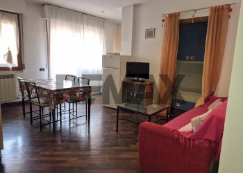 Sala da pranzo - Bilocale Via Romeo Gallenga
 
59, Perugia - foto 1