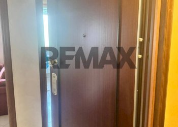 Hall / corridoio - Three-room apartment VIA SEMPIONE
130, Torino - photo 5