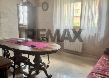 Sala da pranzo - Three-room apartment VIA SEMPIONE
130, Torino - photo 7