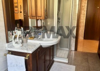 Bagno - Three-room apartment VIA SEMPIONE
130, Torino - photo 19