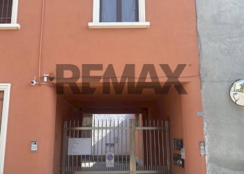 Edificio all\'aperto - Bilocale Via Adamello
 
20, Desio - foto 9