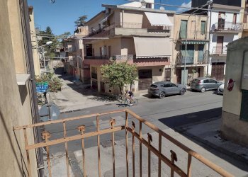 Edificio all\'aperto - Casa indipendente Via Giuseppe Garibaldi
 
121, Mirabella Imbaccari - foto 21