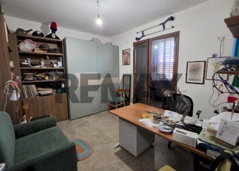 Ufficio - Quadrilocale Nizzeti
 
171, Aci Catena - foto 29