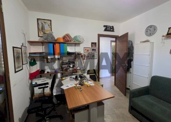 Ufficio - Quadrilocale Nizzeti
 
171, Aci Catena - foto 30