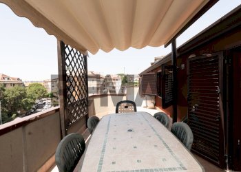 Terrazza - Attic Via Dell'Autonomia
 
68, Gravina di Catania - photo 21