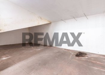 Stanza vuota - Commercial Premises via Municipio
 
329, Misterbianco - photo 5