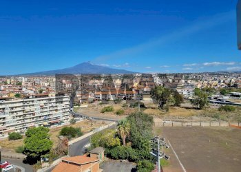 Edificio all\'aperto - Apartment Via Nervesa Della Battaglia
 
2, Catania - photo 2